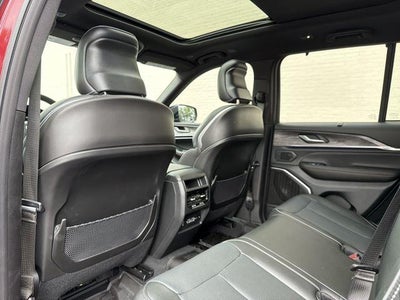 2025 Jeep Grand Cherokee Overland