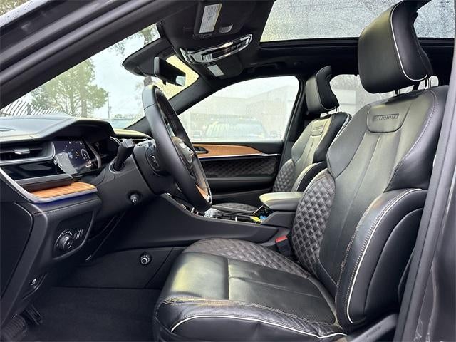 2022 Jeep Grand Cherokee Summit Reserve