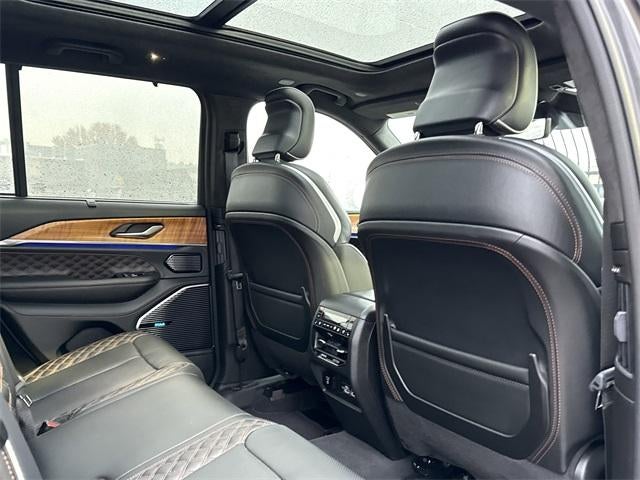 2022 Jeep Grand Cherokee Summit Reserve