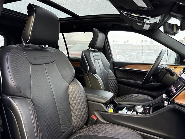 2022 Jeep Grand Cherokee Summit Reserve