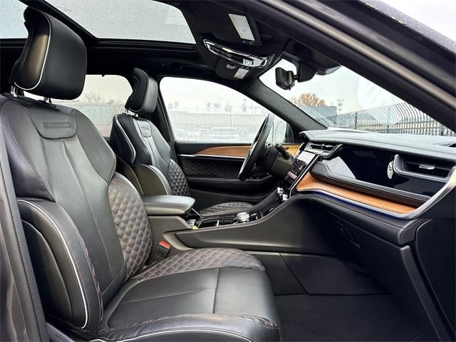 2022 Jeep Grand Cherokee Summit Reserve