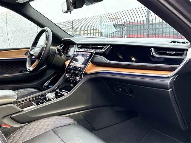 2022 Jeep Grand Cherokee Summit Reserve