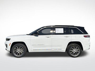 2023 Jeep Grand Cherokee Summit