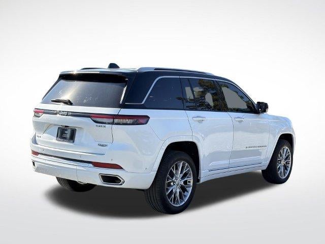 2023 Jeep Grand Cherokee Summit