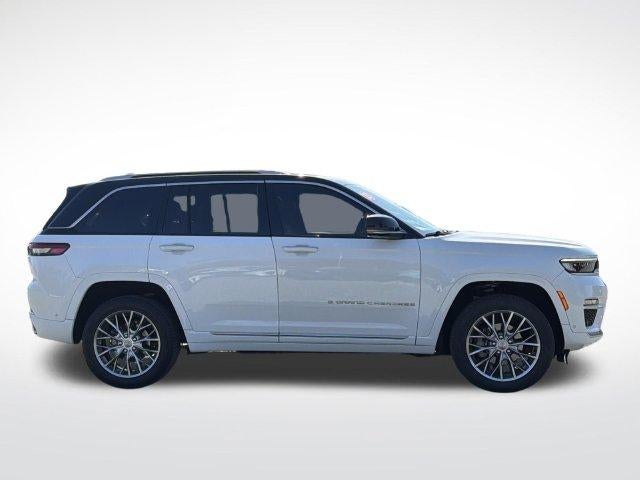 2023 Jeep Grand Cherokee Summit