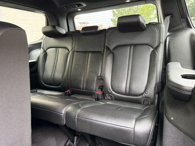 2023 Jeep Grand Wagoneer Base