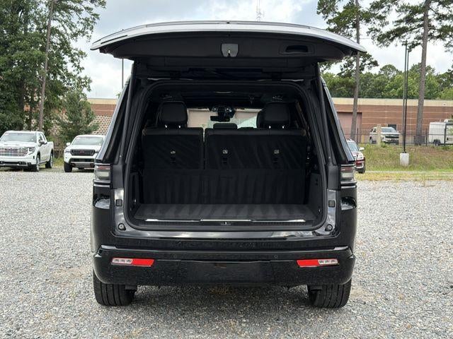 2023 Jeep Grand Wagoneer Series III
