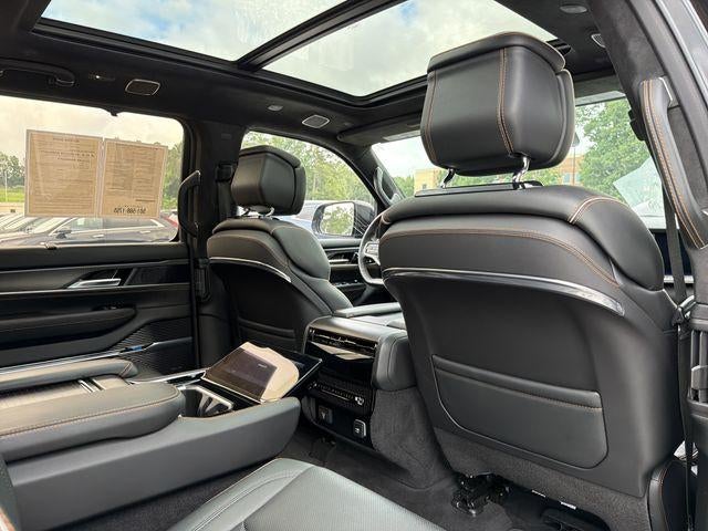 2023 Jeep Grand Wagoneer Series III