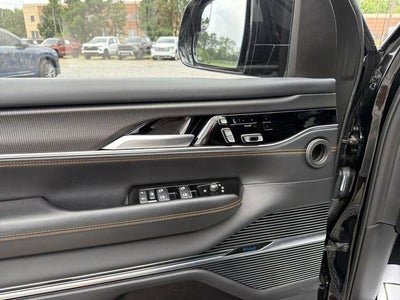 2023 Jeep Grand Wagoneer Series III