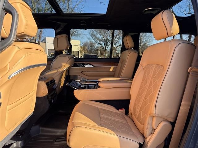 2023 Jeep Grand Wagoneer Series III