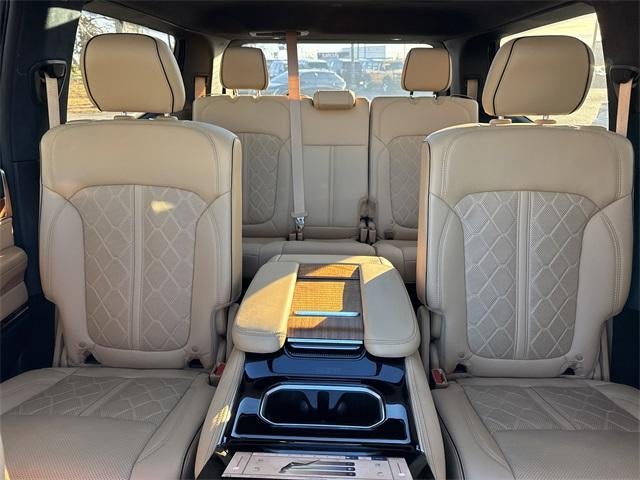 2023 Jeep Grand Wagoneer Series III