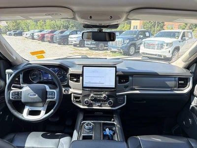 2022 Ford Expedition Max XLT