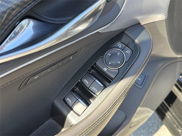 2022 Cadillac CT5-V Base