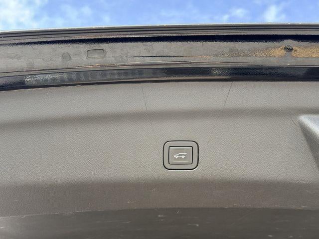 2025 GMC Yukon Denali Ultimate