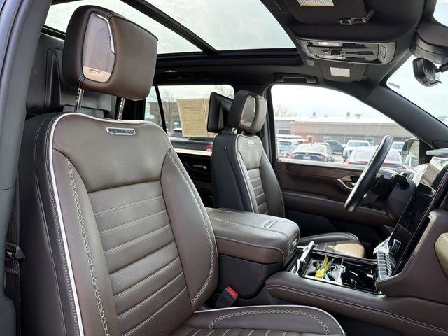 2025 GMC Yukon Denali Ultimate