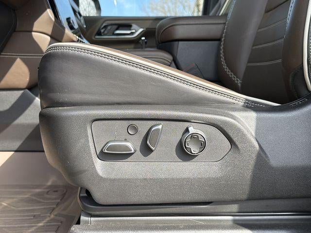 2025 GMC Yukon Denali Ultimate