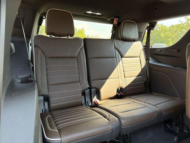2025 GMC Yukon Denali Ultimate