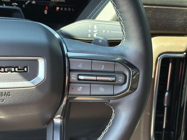 2025 GMC Yukon Denali Ultimate