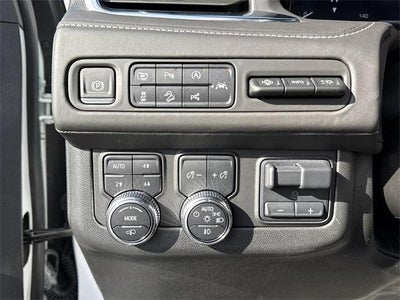 2024 GMC Yukon XL Denali Ultimate