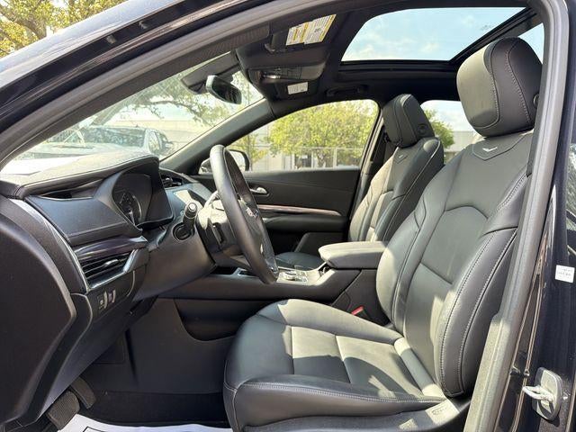 2023 Cadillac XT4 Luxury
