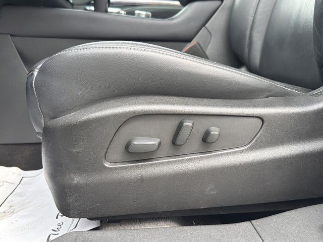 2022 Cadillac XT4 Luxury