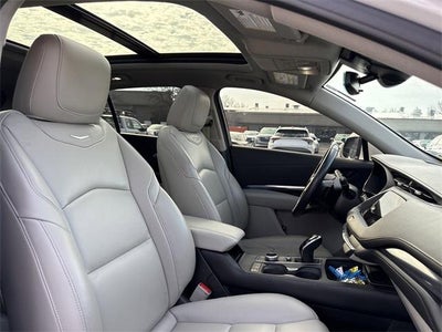 2023 Cadillac XT4 Luxury