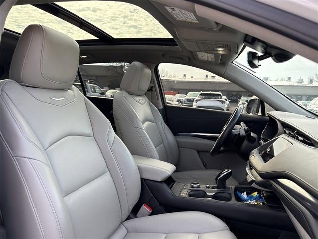 2023 Cadillac XT4 Luxury