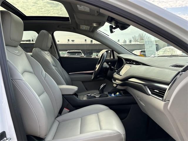 2023 Cadillac XT4 Luxury