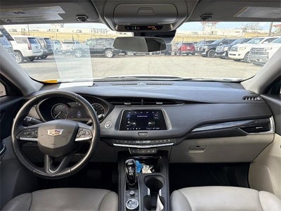 2023 Cadillac XT4 Luxury