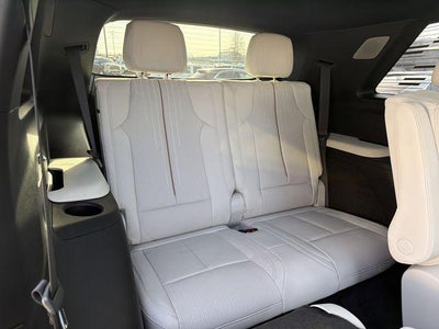 2026 Cadillac VISTIQ Luxury