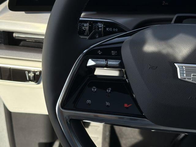 2026 Cadillac VISTIQ Luxury