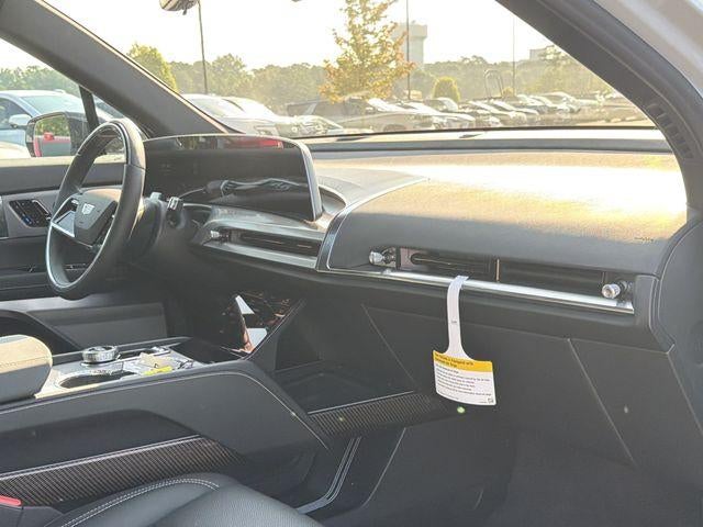 2027 Cadillac VISTIQ Luxury