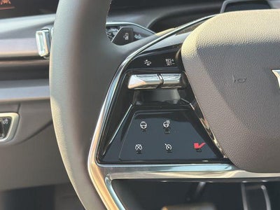 2027 Cadillac VISTIQ Luxury