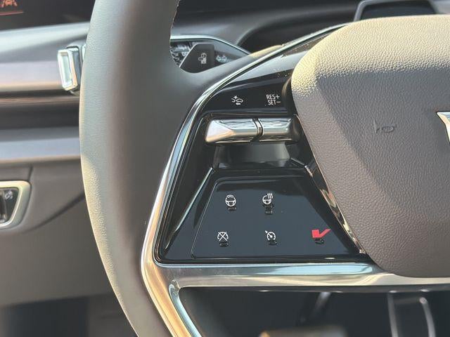 2027 Cadillac VISTIQ Luxury