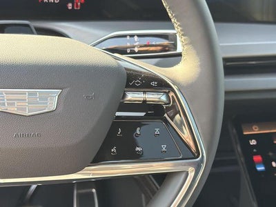 2027 Cadillac VISTIQ Luxury