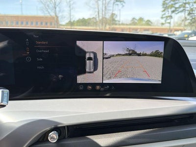 2026 Cadillac VISTIQ Luxury