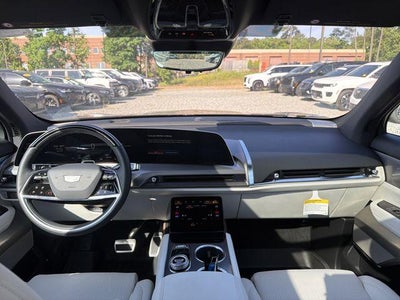 2026 Cadillac VISTIQ Luxury