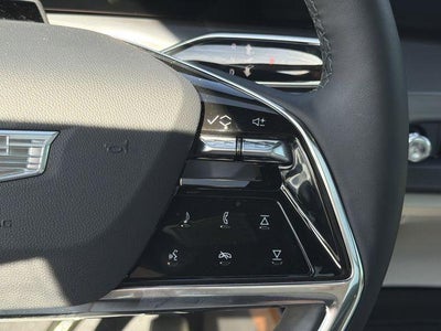 2026 Cadillac VISTIQ Luxury
