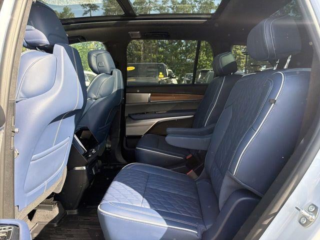 2026 Cadillac VISTIQ Premium Luxury