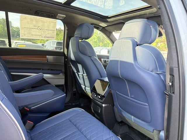 2026 Cadillac VISTIQ Premium Luxury