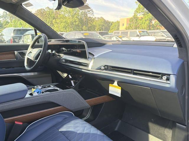 2026 Cadillac VISTIQ Premium Luxury