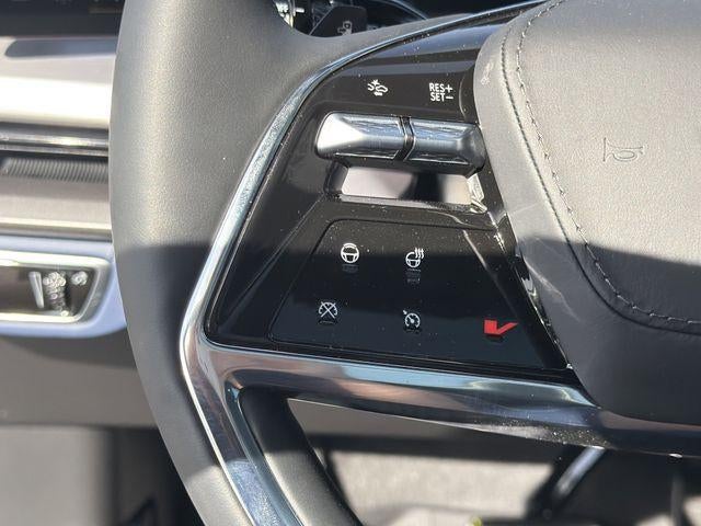 2026 Cadillac VISTIQ Premium Luxury