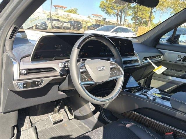 2027 Cadillac VISTIQ Sport