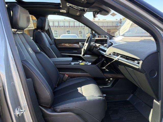 2027 Cadillac VISTIQ Sport