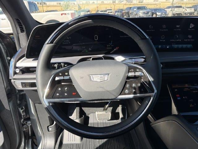 2027 Cadillac VISTIQ Sport