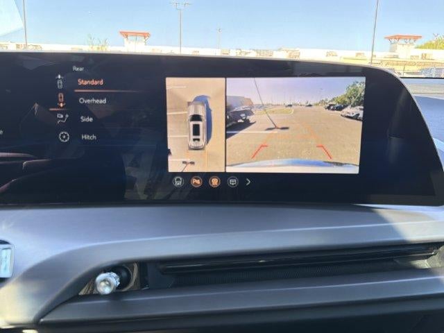 2027 Cadillac VISTIQ Sport