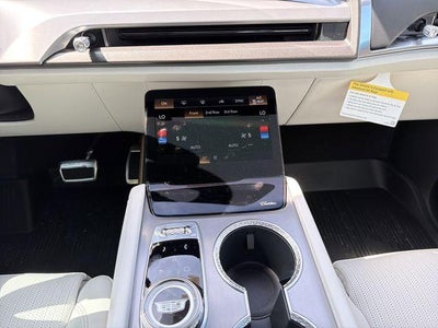 2026 Cadillac VISTIQ Sport