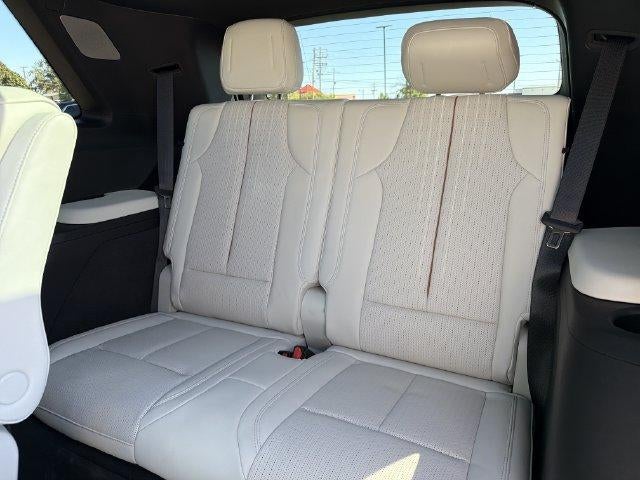 2027 Cadillac VISTIQ Sport