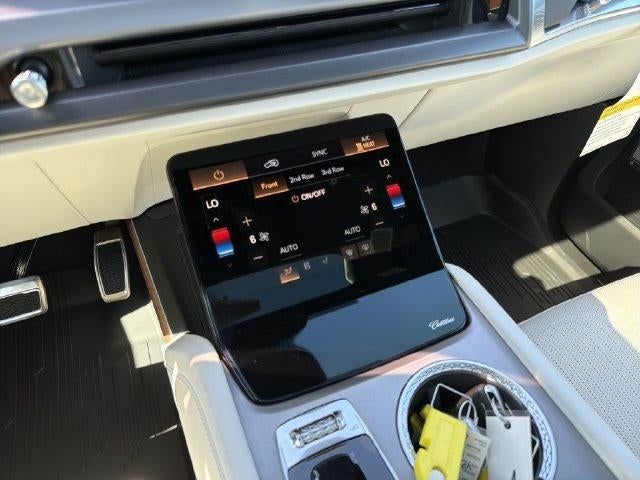 2027 Cadillac VISTIQ Sport