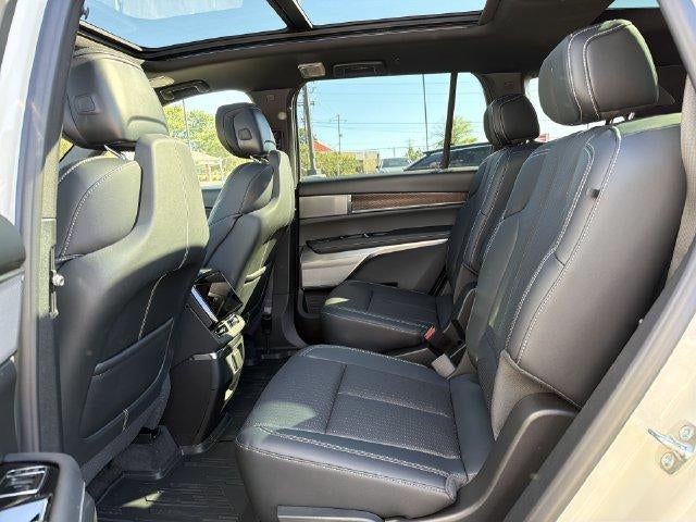 2027 Cadillac VISTIQ Sport